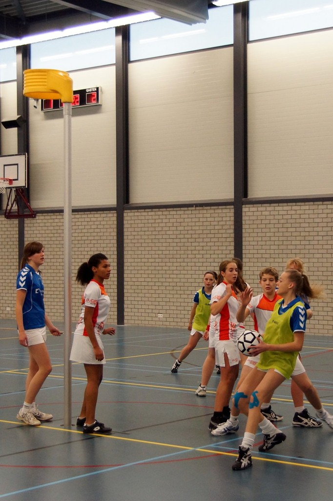 Korfbal B3  17 november-009.jpg